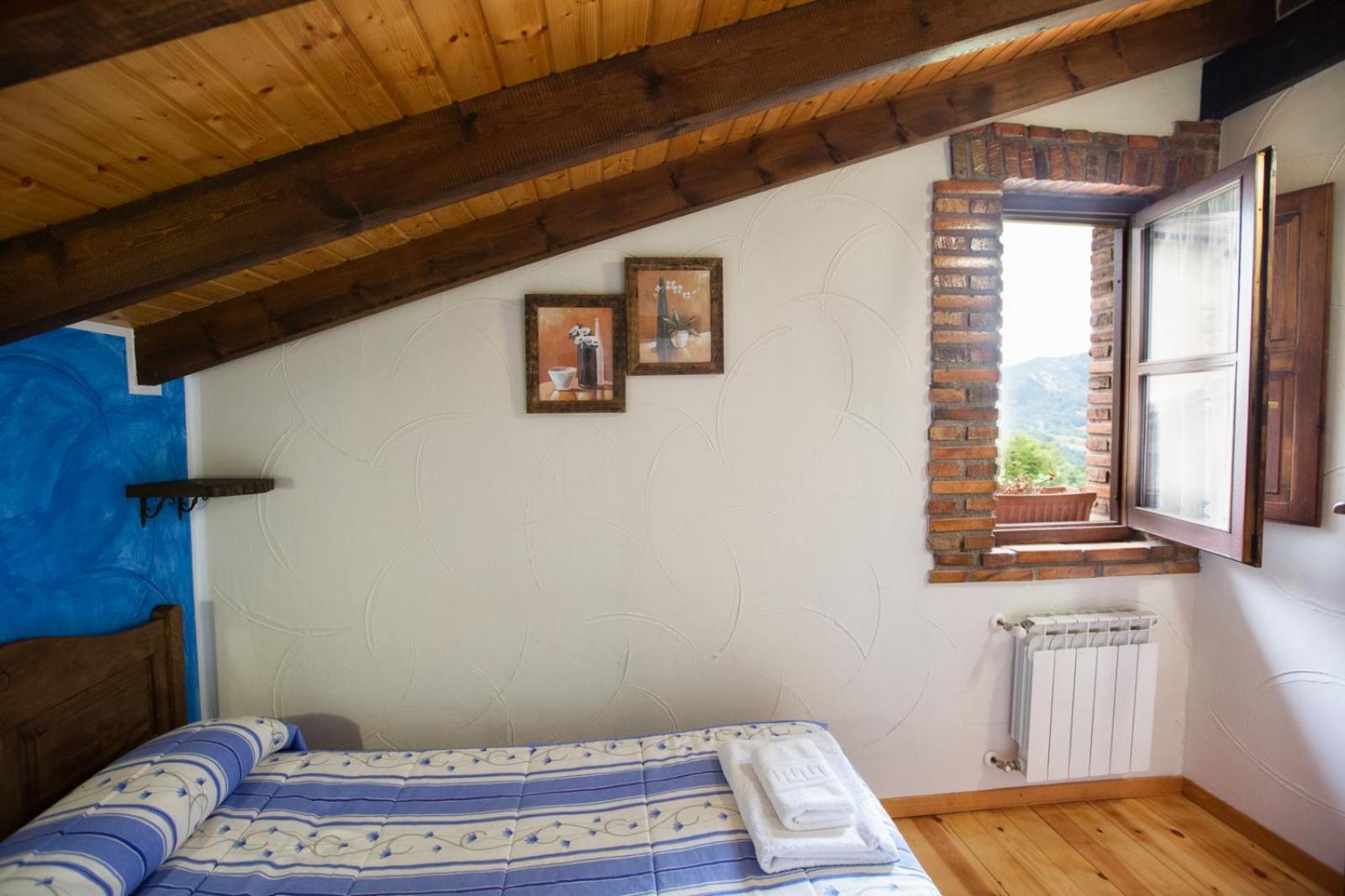 Apartamentos De Turismo Rural Buena Vista Onís Extérieur photo